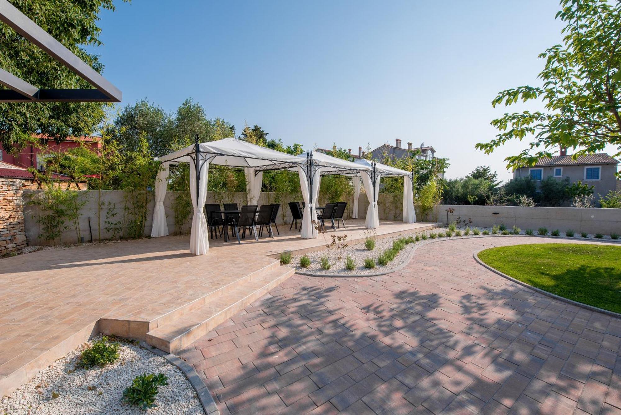 Villa Anja 2Nd Floor Перой Екстериор снимка