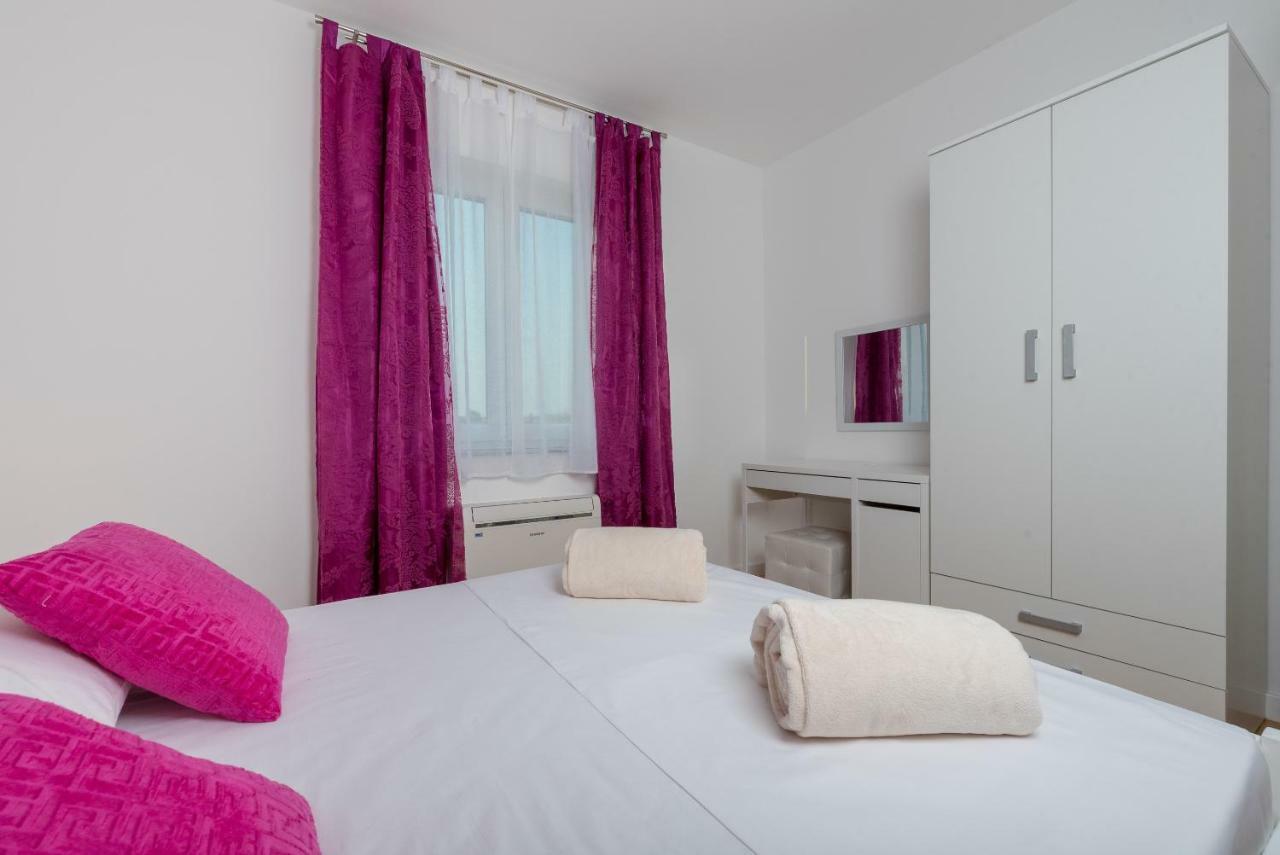 Villa Anja 2Nd Floor Перой Екстериор снимка