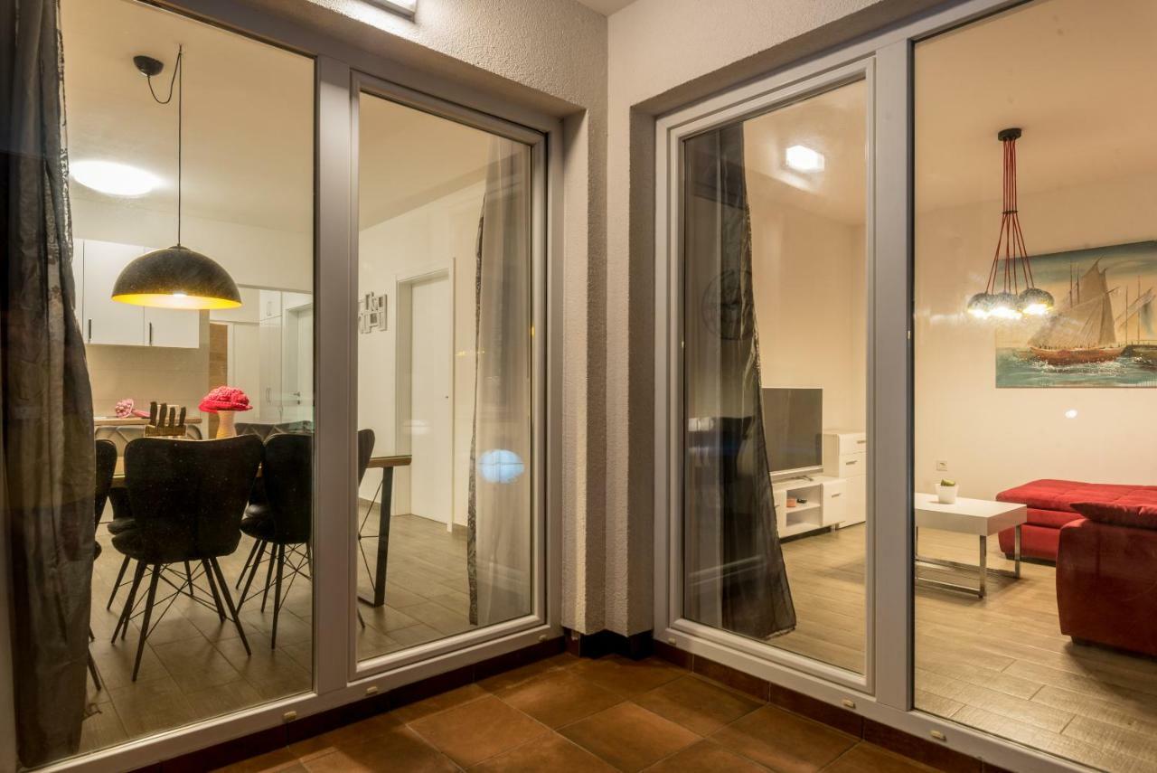 Villa Anja 2Nd Floor Перой Екстериор снимка